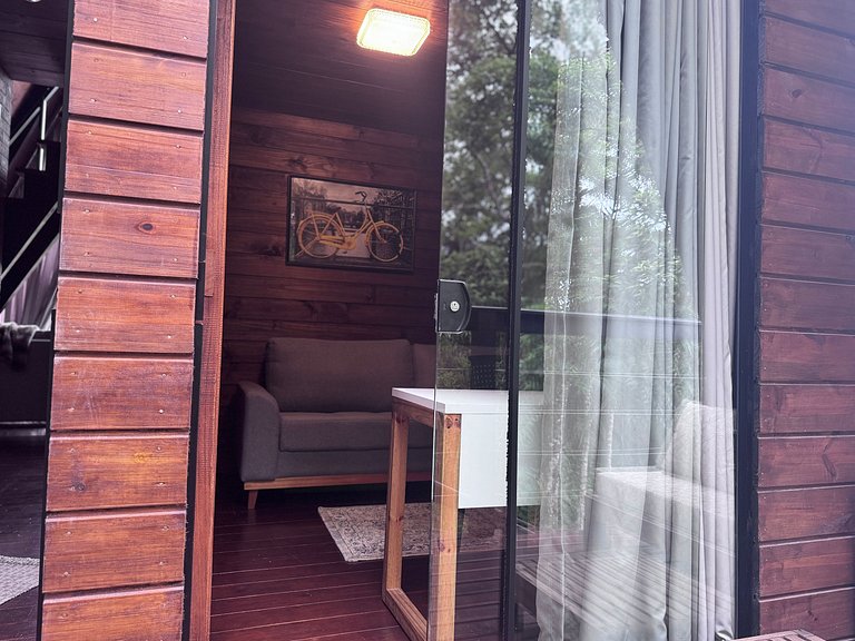 Chalé com hidro, lareira e cozinha, perto Floripa