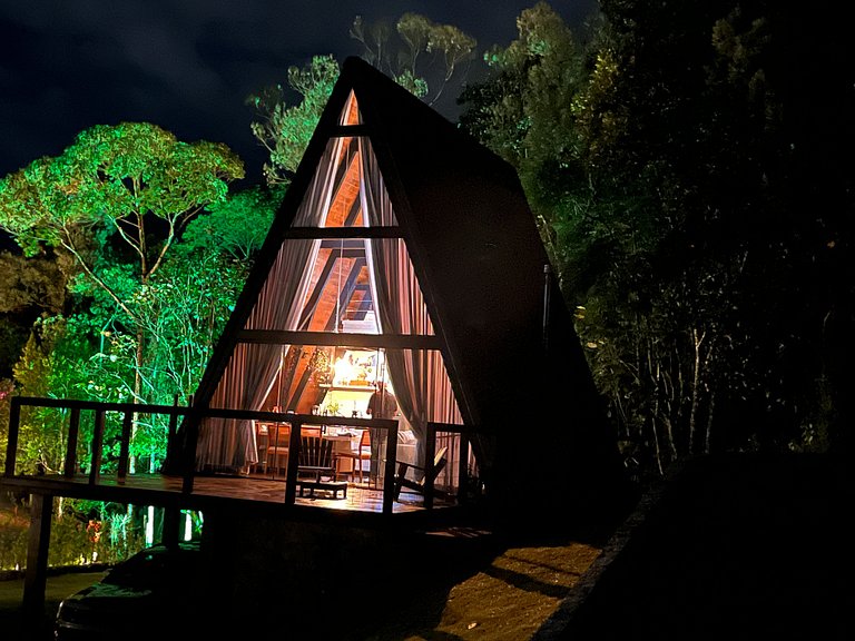 Chalé na Natureza | Hidro | Lareira | Wi-Fi