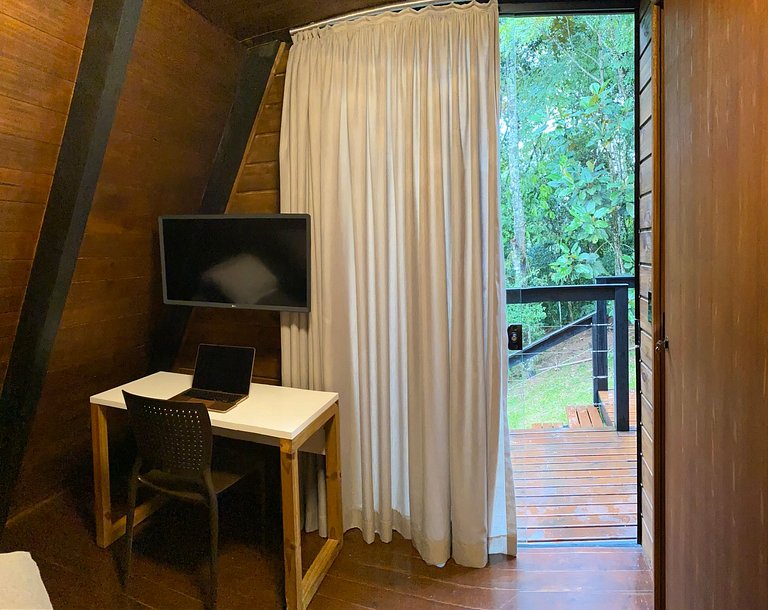 Chalé com hidro, lareira e cozinha, perto Floripa