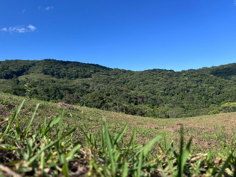Chalé Bonna hidro lareira e cozinha perto Floripa.