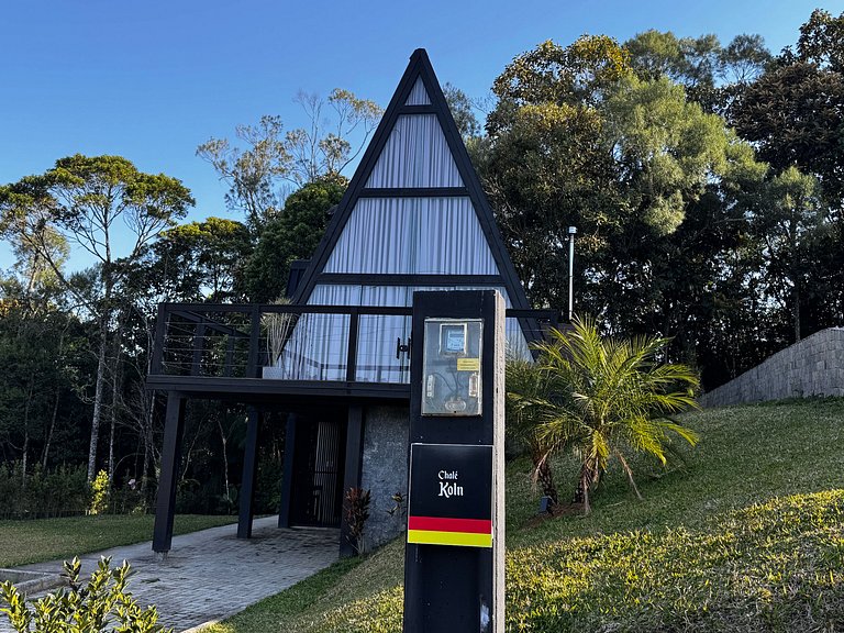 Chalé com Hidro, Lareira e Vista para o Vale