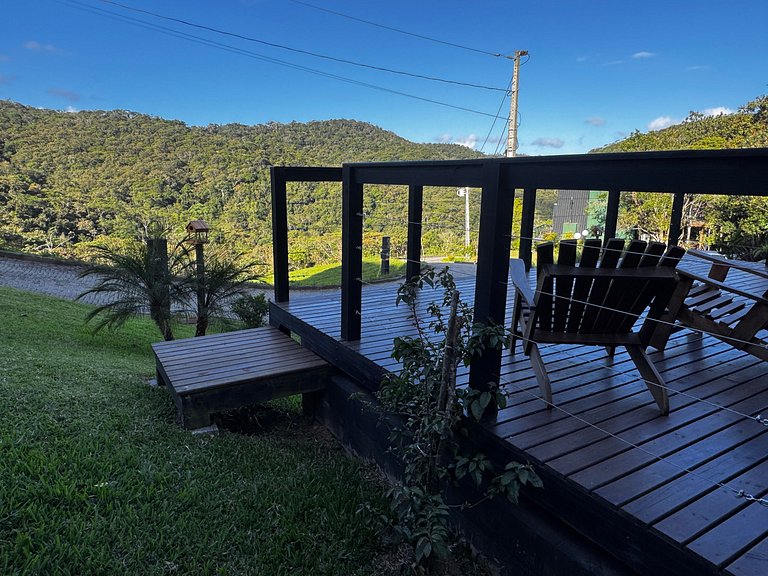 Chalé com Hidro, Lareira e Vista para o Vale