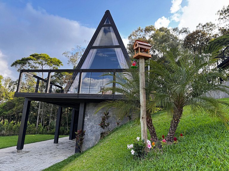 Chalé com Hidro, Lareira e Vista para o Vale