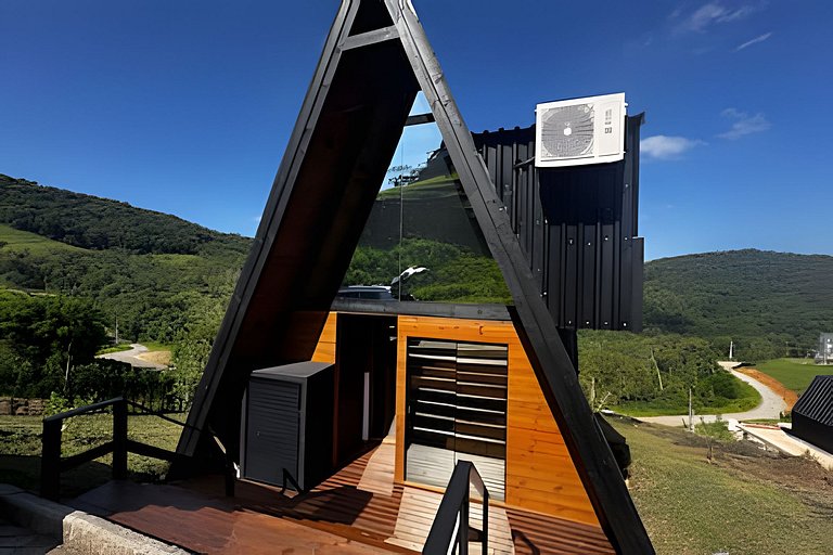 Chalé | Hidro | Churrasqueira | Deck com vista