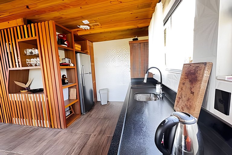 Chalé | Hidro | Churrasqueira | Deck com vista