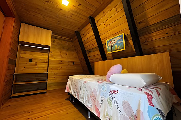 Chalé | Hidro | Churrasqueira | Deck com vista