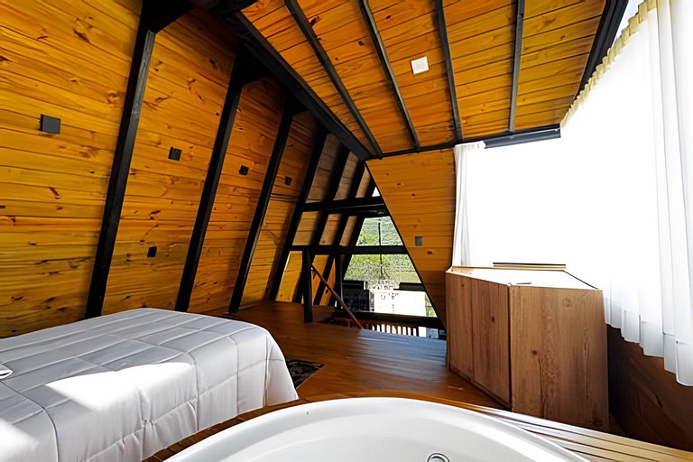 Chalé | Hidro | Churrasqueira | Deck com vista