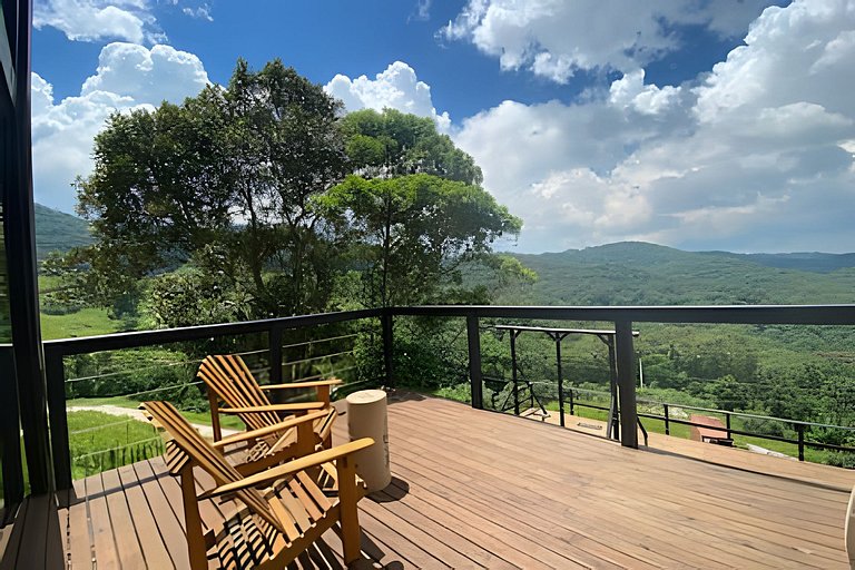 Chalé | Hidro | Churrasqueira | Deck com vista