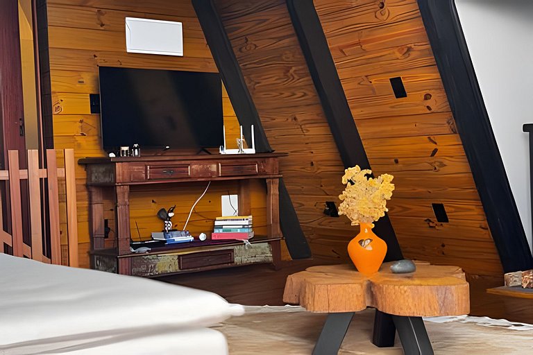 Chalé | Hidro | Churrasqueira | Deck com vista