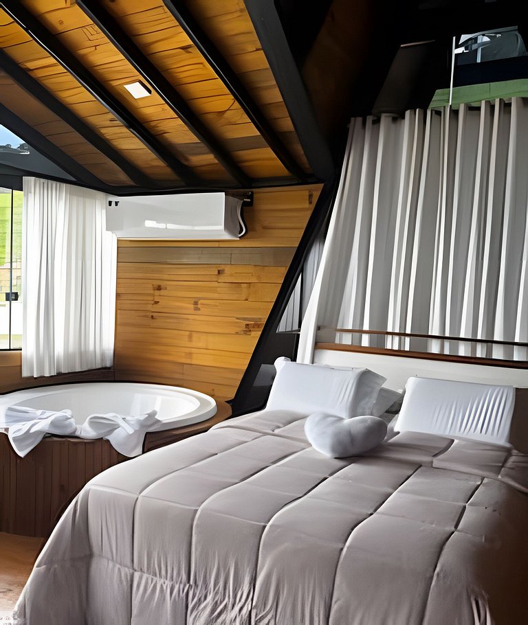 Chalé | Hidro | Churrasqueira | Deck com vista