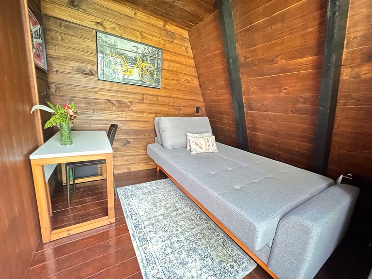 Chalé com Hidro, Lareira e Vista para o Vale