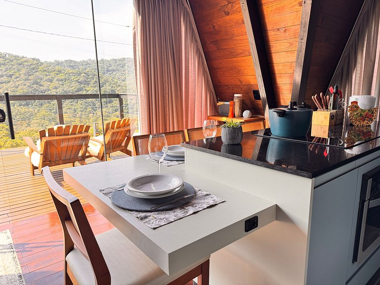 Chalé com Hidro, Lareira e Vista para o Vale